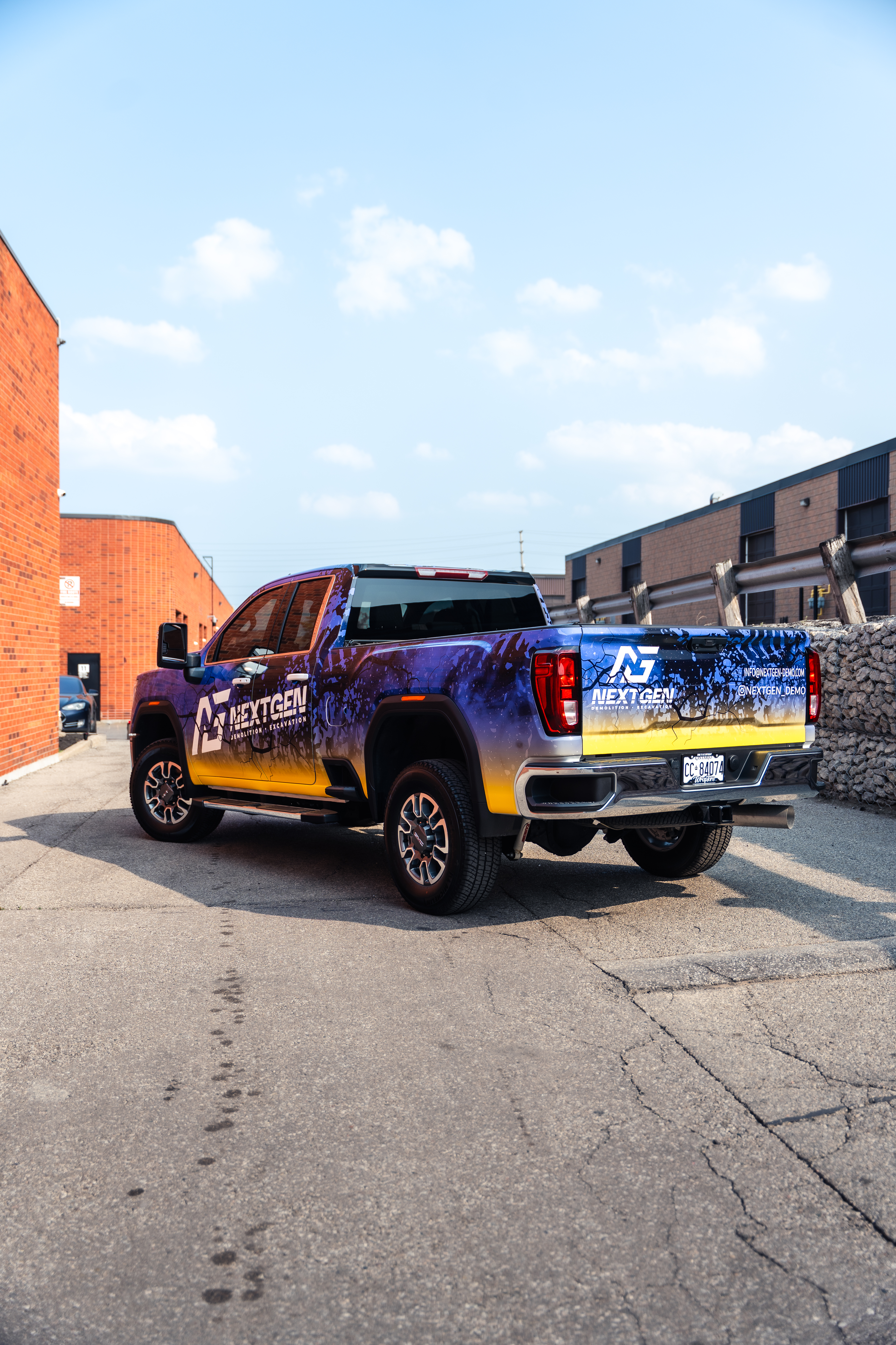 Commercial Van - Wraptors Commercial